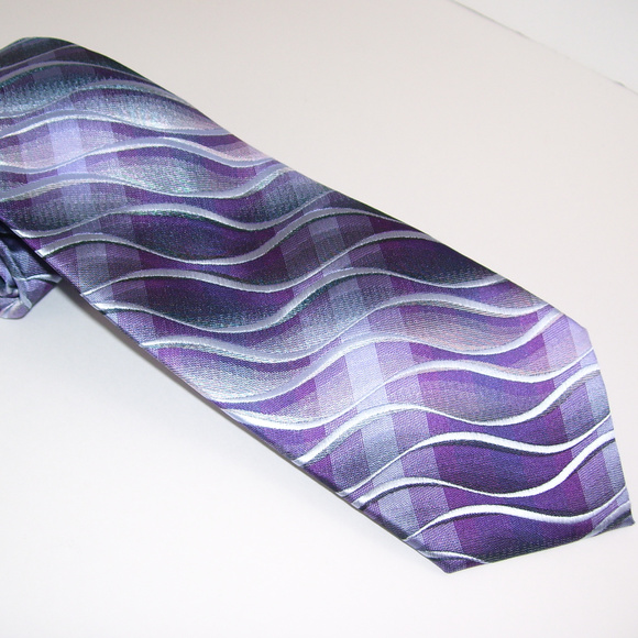 Purple Waves Necktie Handkerchief Boutonniere Set - Picture 7 of 8